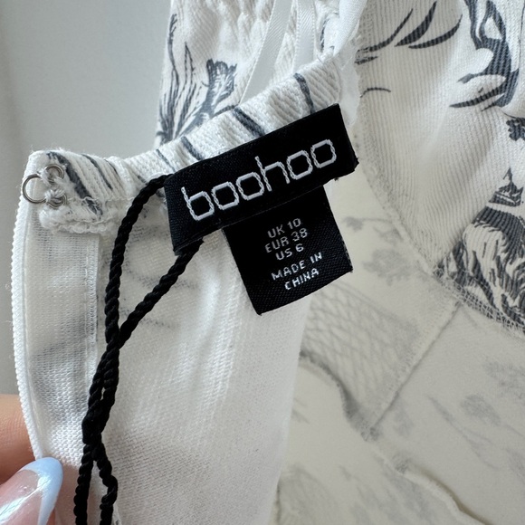 Denim White and Blue Dress - Picture 5 of 5